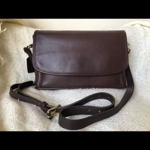 Vintage Coach Curtis 9975 Crossbody Shoulder Flap Mahogany Brown Bag Mint Rare